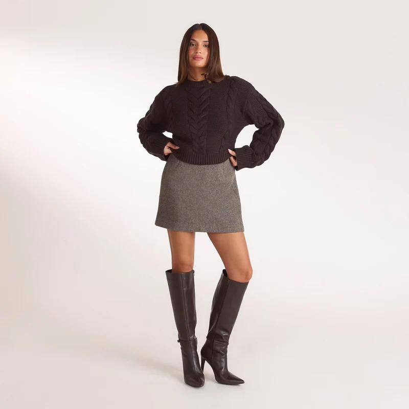 Pull Court en Maille Torsadée - Chocolat Noir