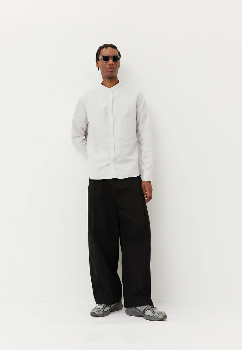 La chemise col officier