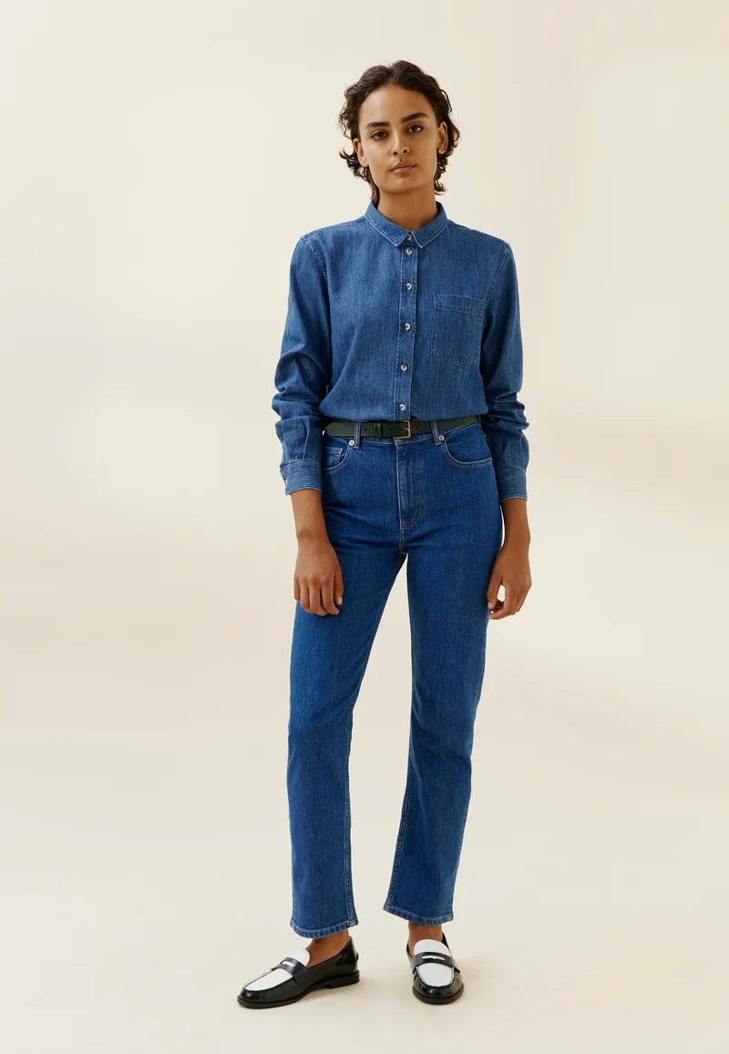 La chemise en jean