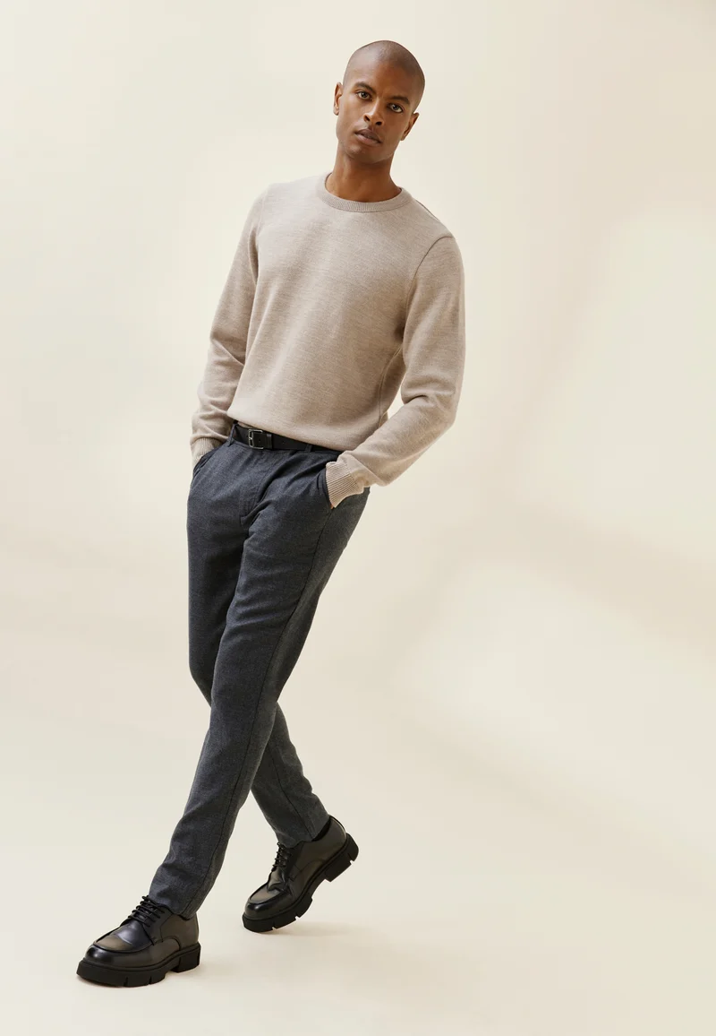 Le pantalon en flanelle (ancienne génération)