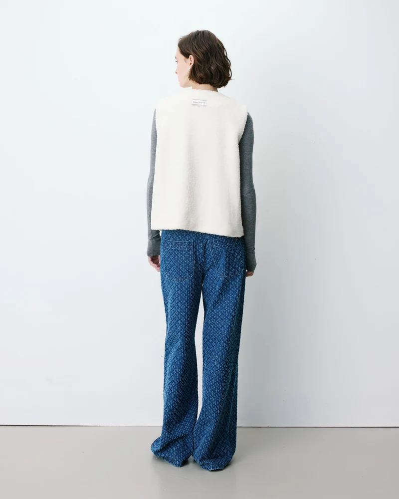 Veste sans manches en fausse shearling ecru Avery