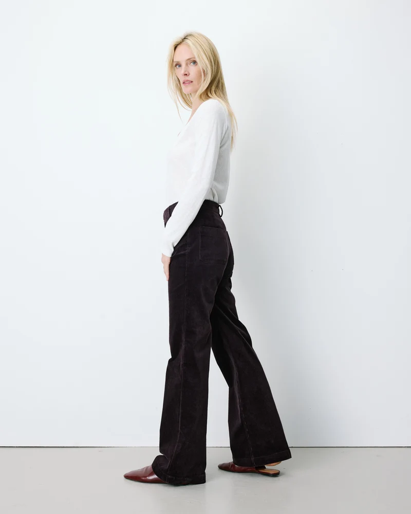 Pantalon droit velours côtelé aubergine Alban