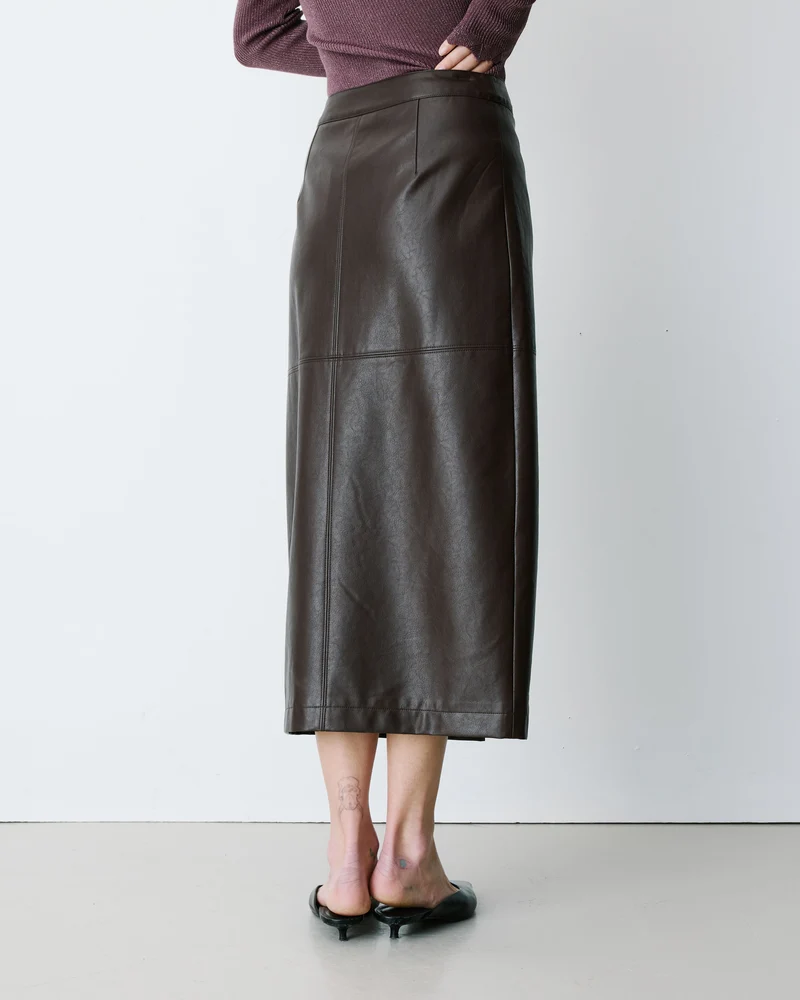 Jupe midi portefeuille similicuir chocolat Aenor