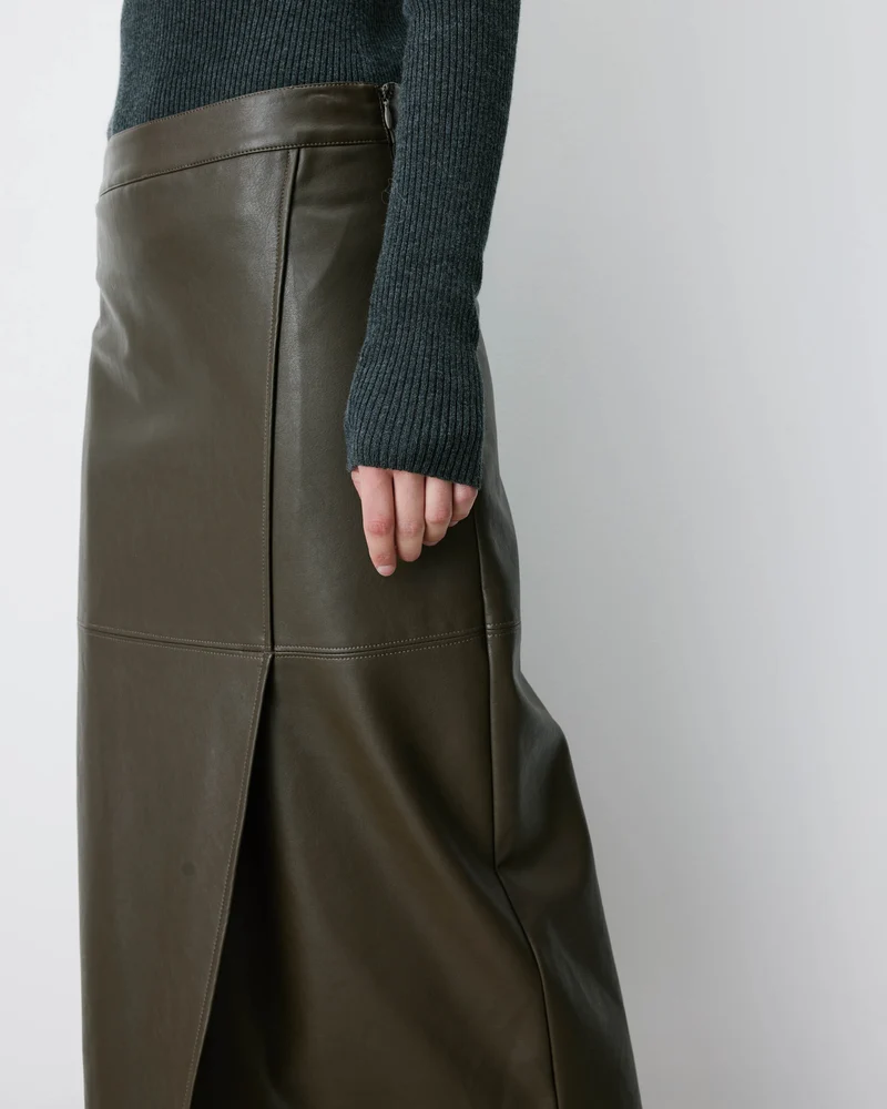 Jupe midi portefeuille similicuir kaki Aenor