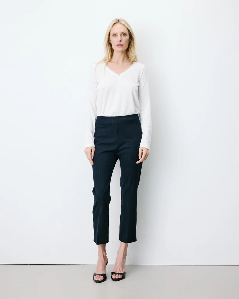Pantalon capri ajusté à rayures marine Adrian