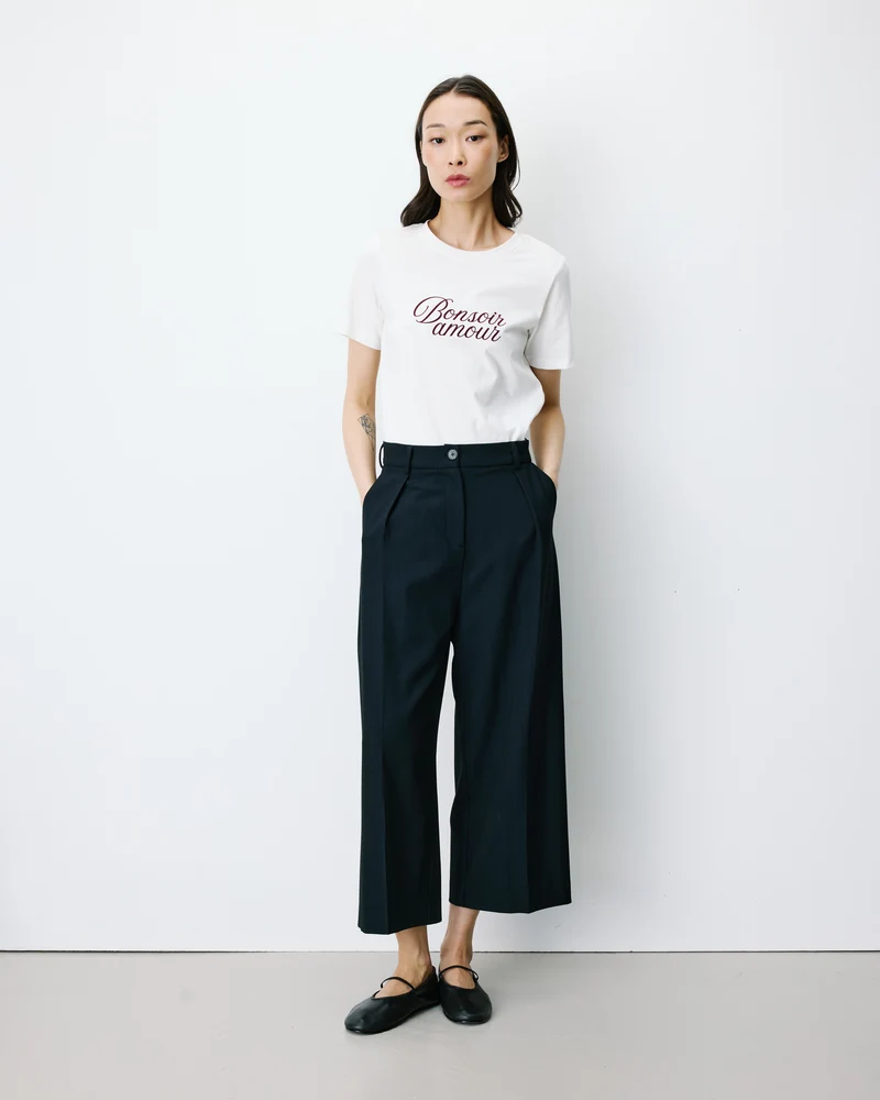 Pantalon tailleur court large à plis marine Atlantis