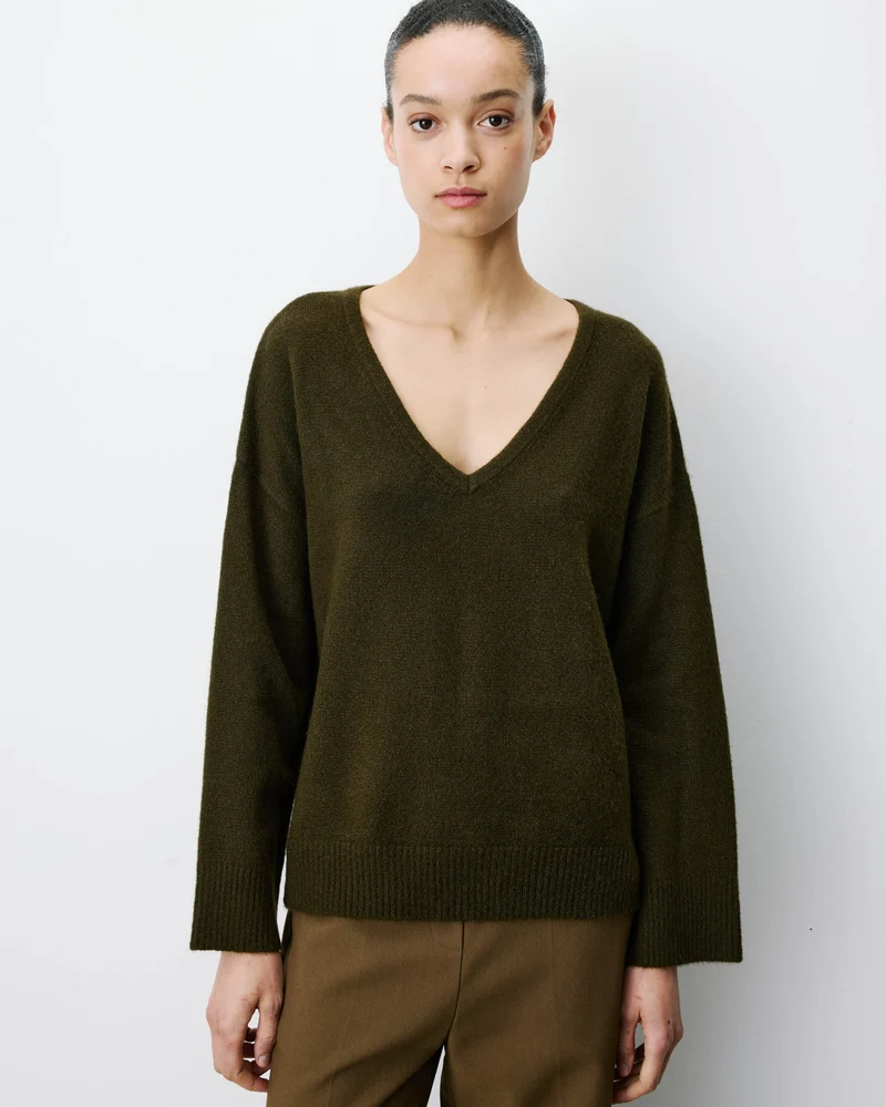 Pull ample col V en maille lurex kaki Salvador