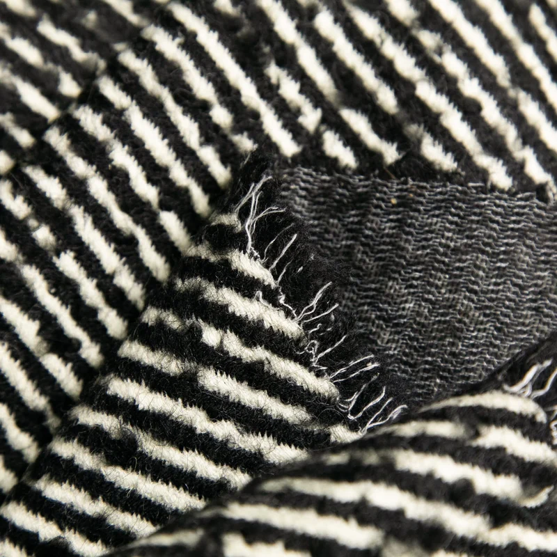 Tissu pour manteau 100 % laine | Rayures diagonales tissées teintes | Deadstock de designer