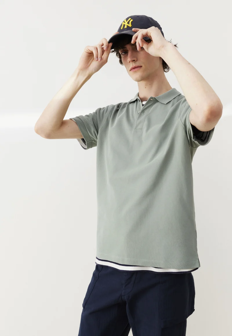 Le polo classique