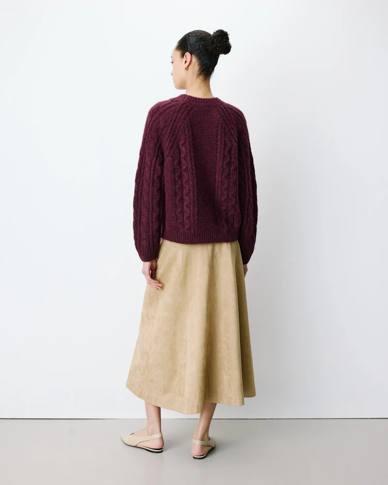 Pull torsadé ample col rond aubergine Amparo
