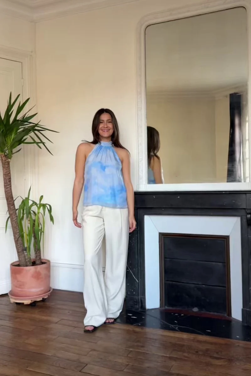 Top Gala Soi x Lily Loves Fashion