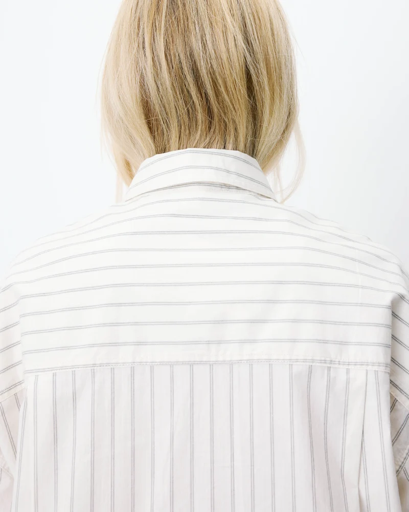 Chemise oversize à cravate amovible ecru Athena