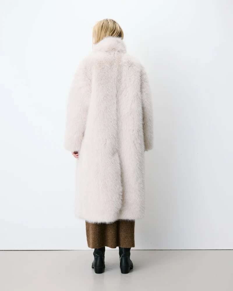Manteau long oversize en fausse fourrure grege Alara