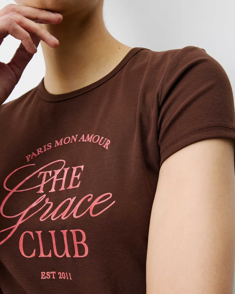T-shirt col rond à message chocolat Amoris