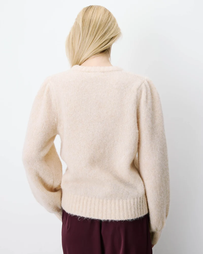 Pull en maille col rond épaules froncées beige Antoine