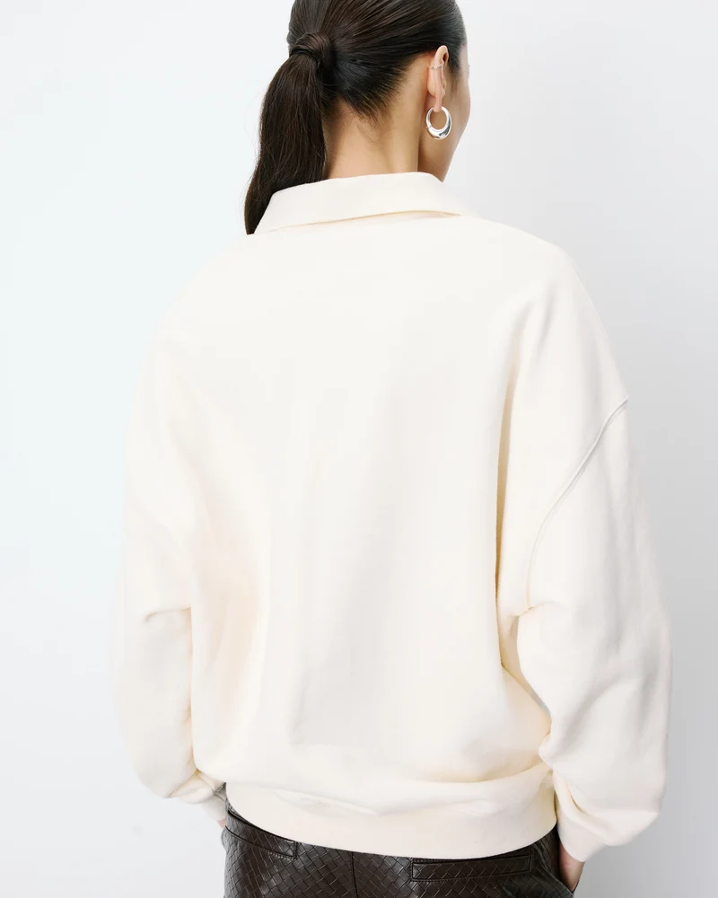 Sweat oversize col polo ouvert ecru Archibald