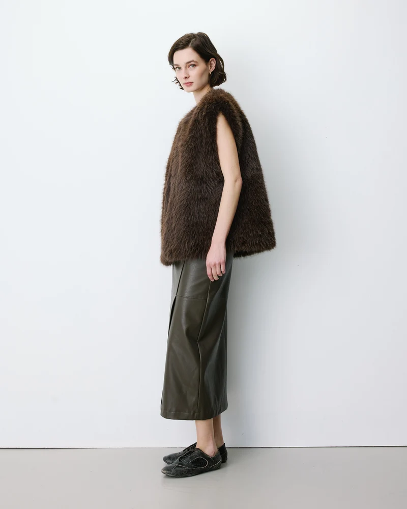 Veste droite sans manches en fausse fourrure chocolat Aelio