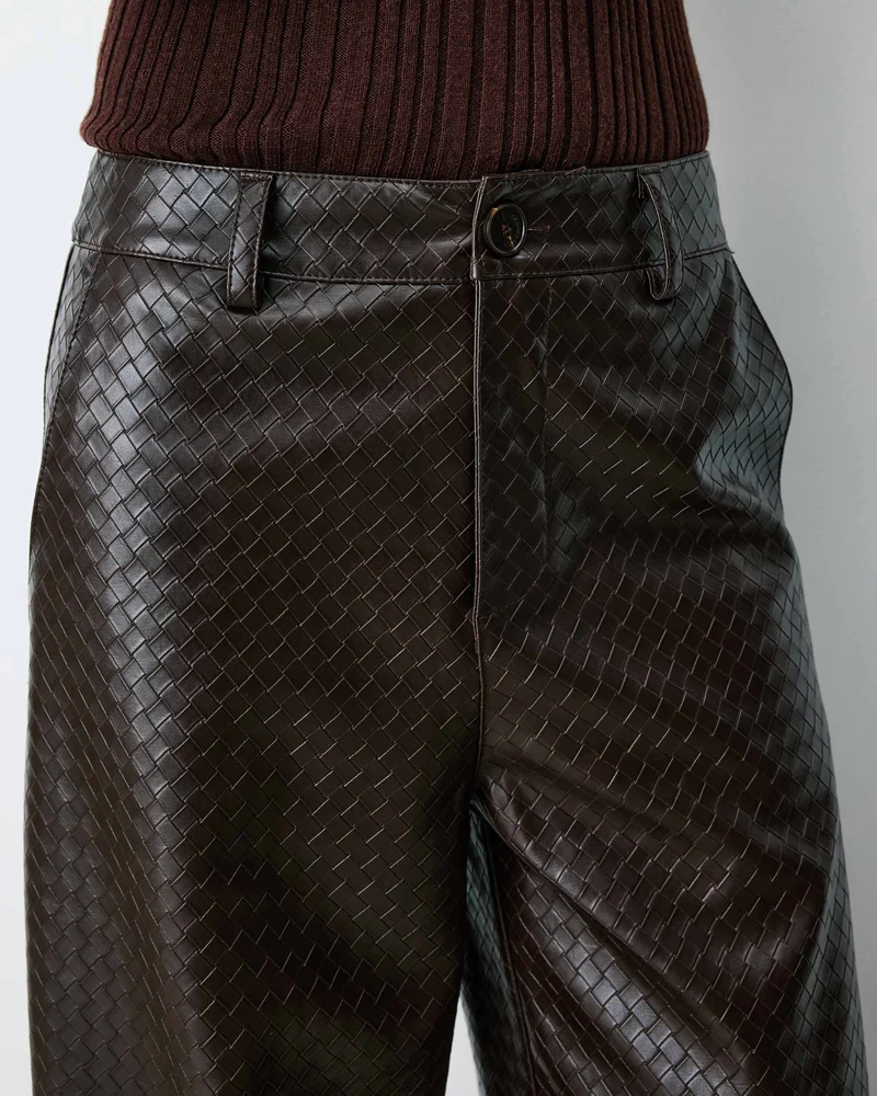 Pantalon barrel similicuir texturé chocolat Artius