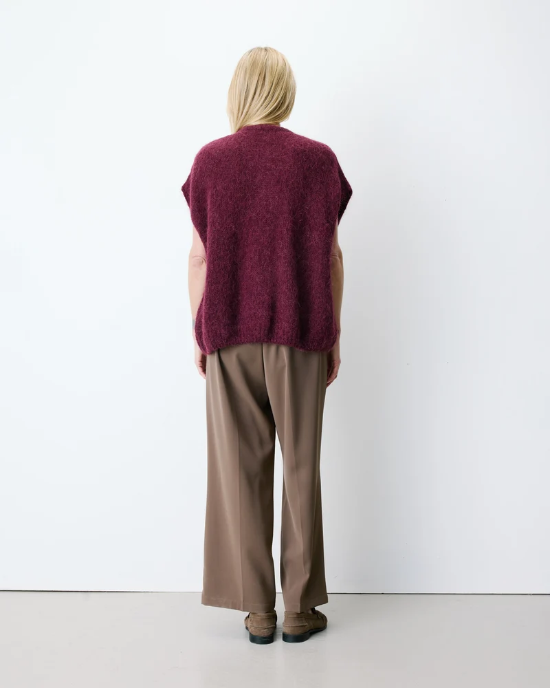 Cardigan loose sans manches col rond aubergine Addison