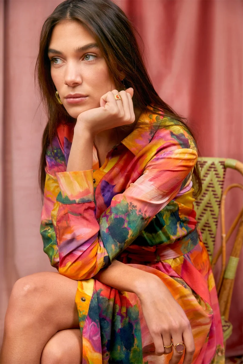 Robe L'Innocente Soi x Laura Gulshani