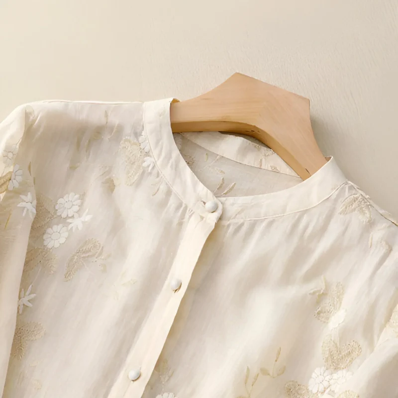 Emily Blouse Femme – Blouse Fleurie Élégante en Tissu Aérien à Coupe Classique