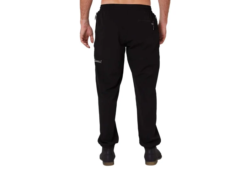 SUIVEZ TOUTE LA JOURNÉE PANTALON