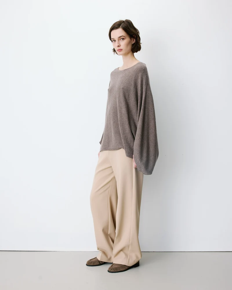 Pull poncho col bateau manches larges taupe Adela