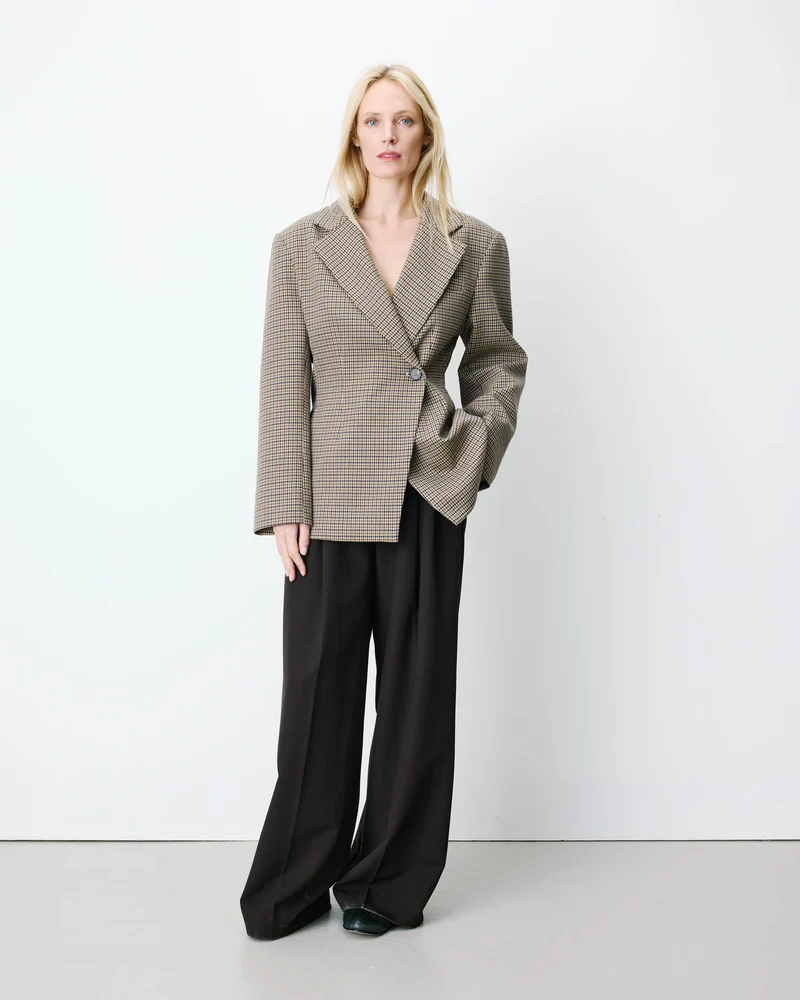 Blazer cintré croisé pied-de-poule beige Almond