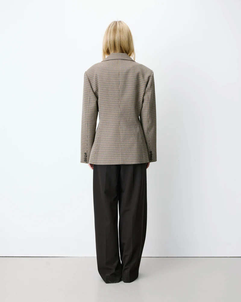 Blazer cintré croisé pied-de-poule beige Almond