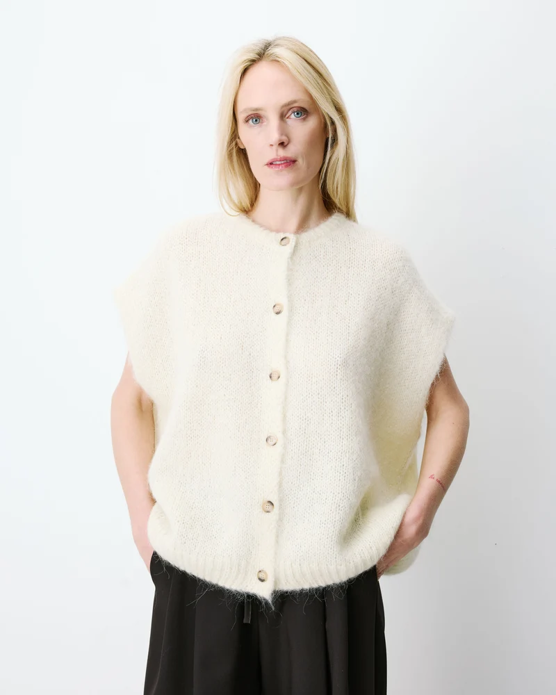 Cardigan loose sans manches col rond vanille Addison