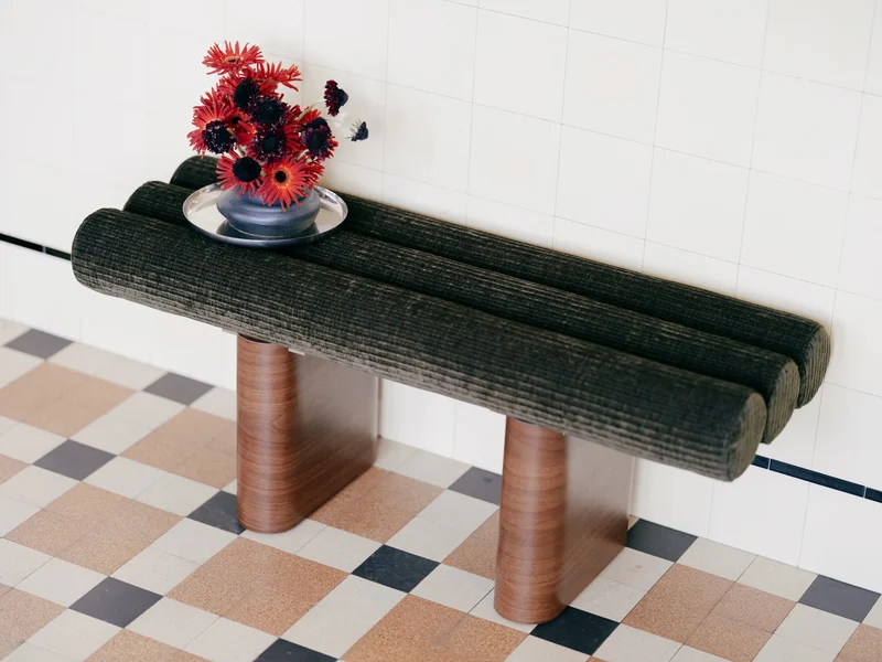 Le Pompidou - Banquette Design