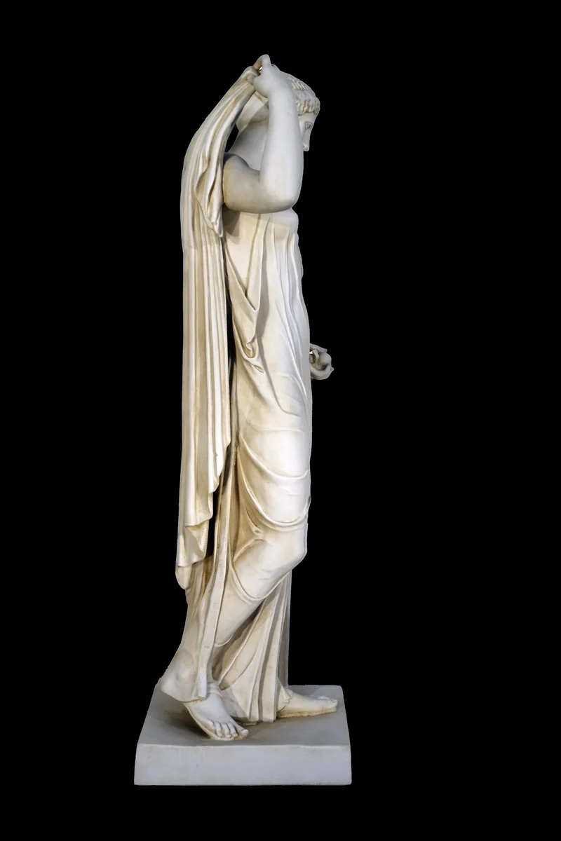 Statue Vénus Genitrix (musée du Louvre) - grande sculpture en marbre blanc