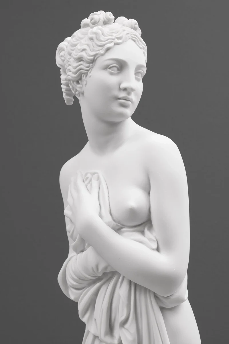 Statue Vénus Italica - sculpture en marbre