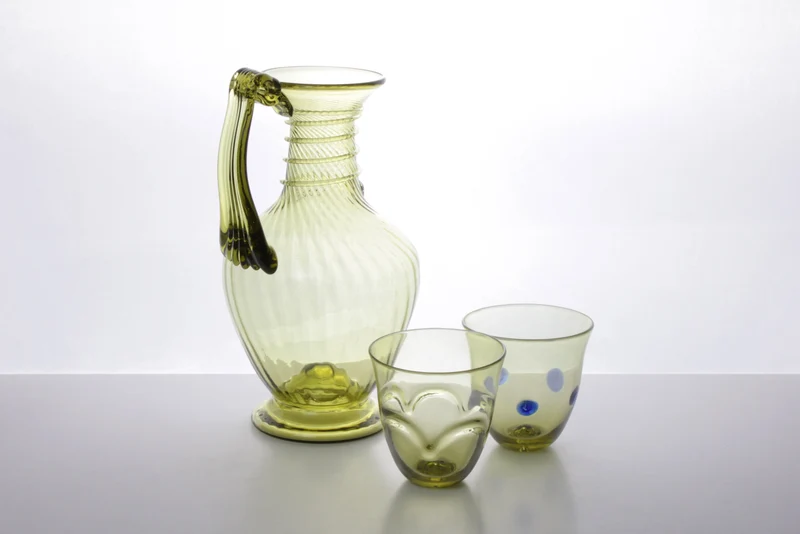 Verre Romain Ancien avec Relief en Paire