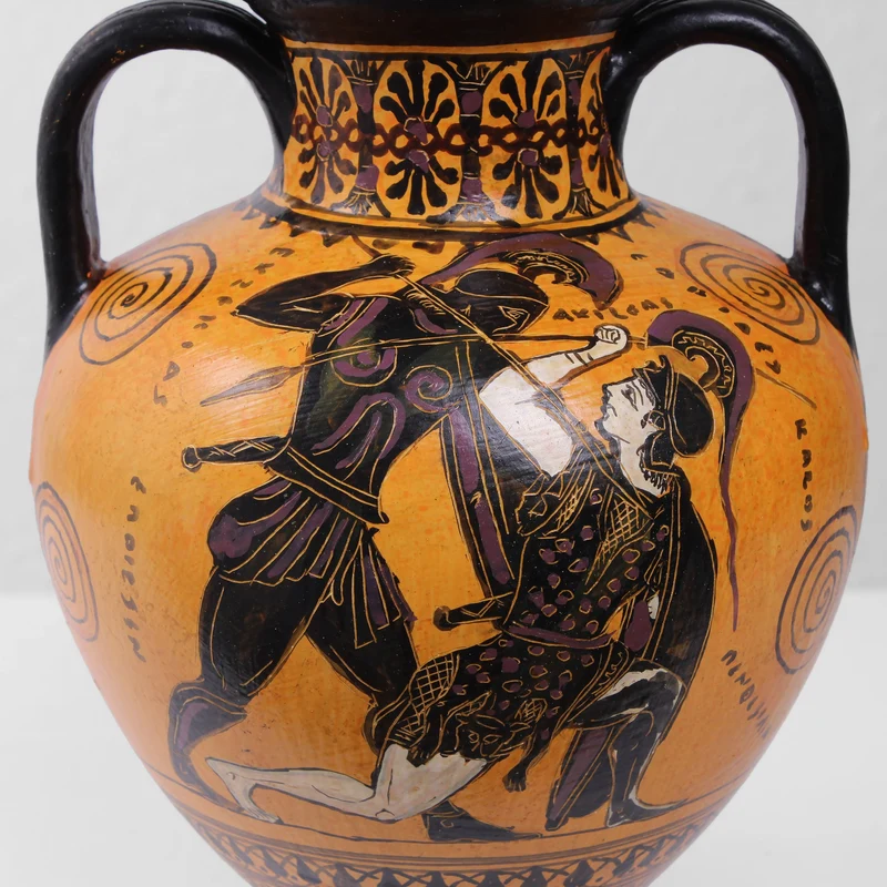 Amphore Grecque à Figures Noires avec Scène de Combat