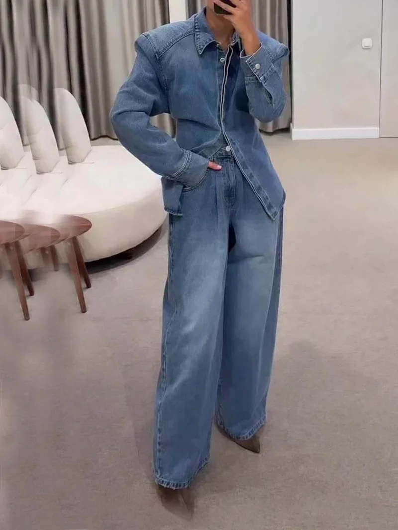 Fashionable High-Waist Pocket Wide-Leg Jeans