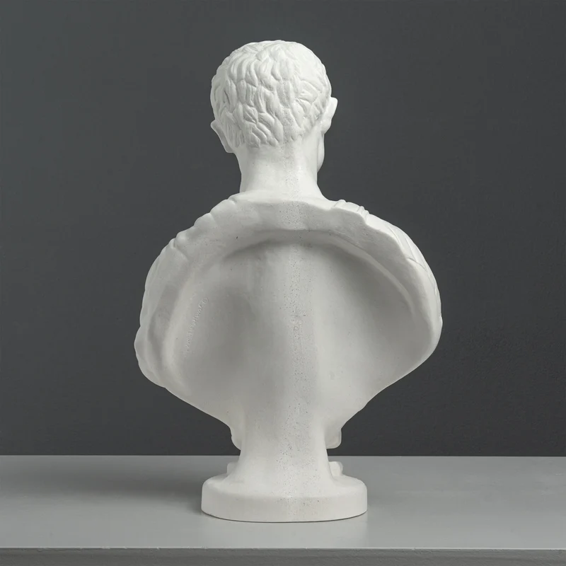 Buste de Jules César avec cuirasse – d’après Andrea Ferrucci