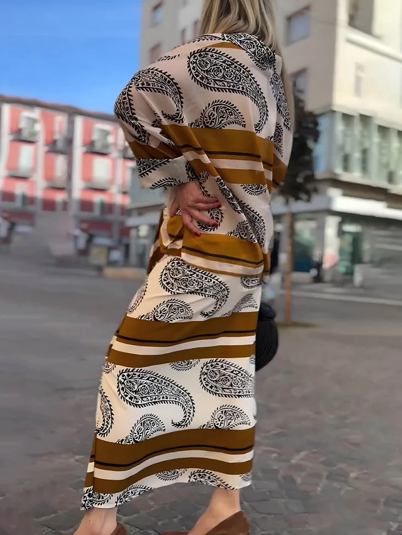 Unique Paisley Print Loose Shirt