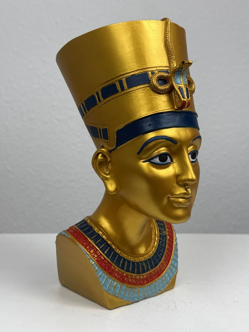 Buste de Néfertiti – Reine du Nil