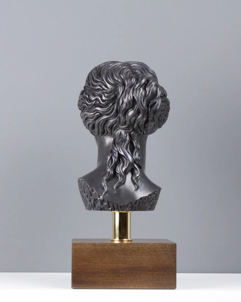 Buste d'Aphrodite - Déesse olympienne (bronze) - sculpture en marbre