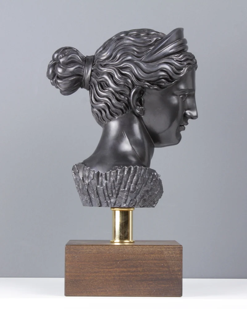 Buste d'Artémis - Déesse olympienne (bronze) - sculpture en marbre
