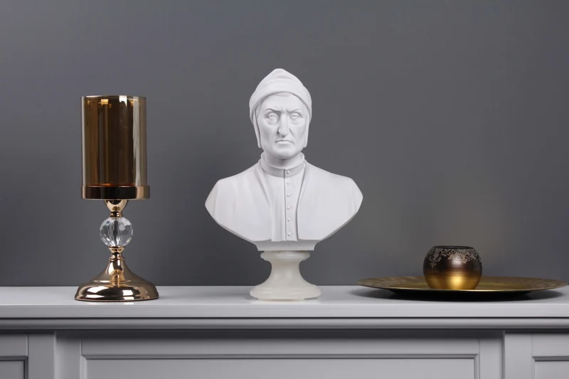 Buste de Dante - sculpture en marbre