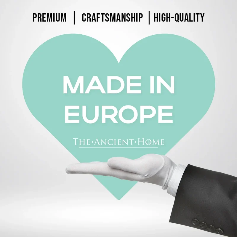 Bougeoir de dauphin classique en paire - sculpture en marbre