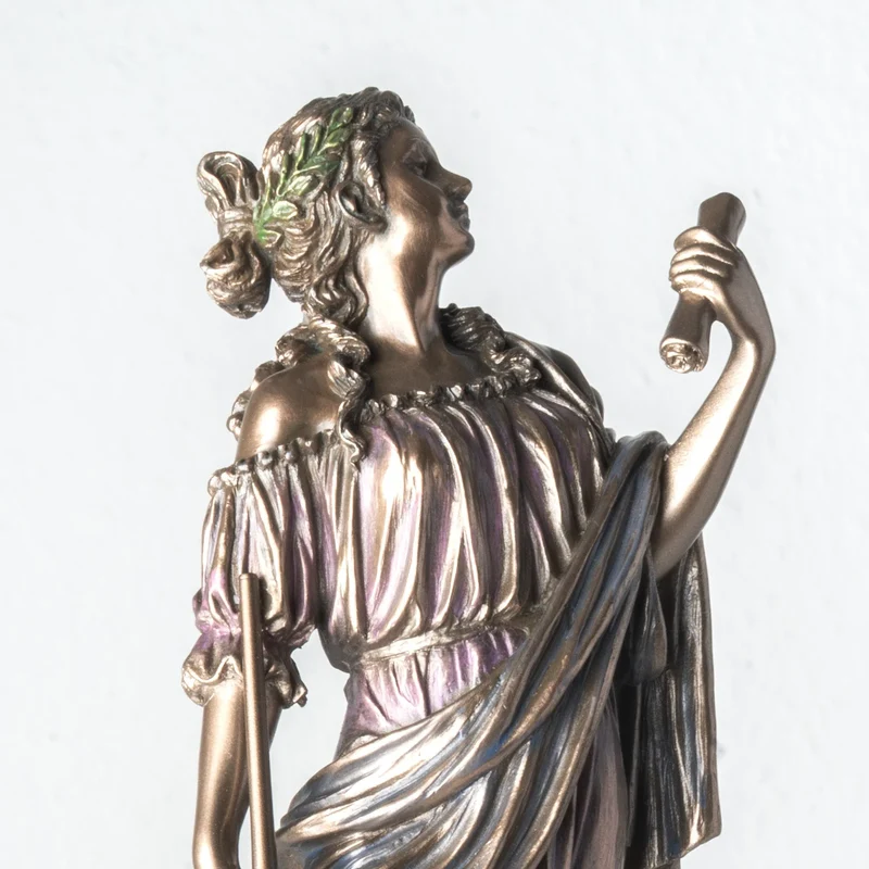 Clio – Muse de l’Histoire (Sculpture en bronze à froid)