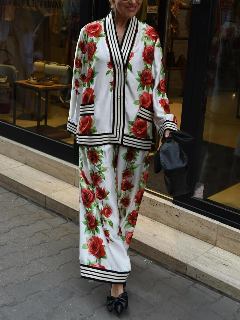 Exquisite Rose Print Ribbon-Trimmed Pockets Elastic Waist Wide-Leg Pants