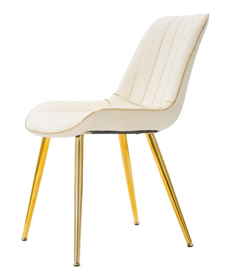 Chaise rembourrée crème avec pieds métalliques dorés