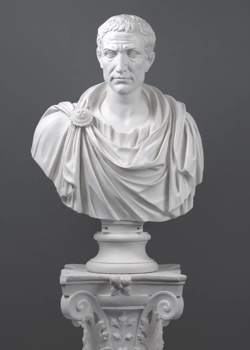 Chapiteau de la colonne toscane - grande sculpture en marbre blanc
