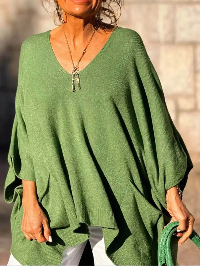 Classic Fashion V-neck Loose Pocket Mid-length Knitted Sweater