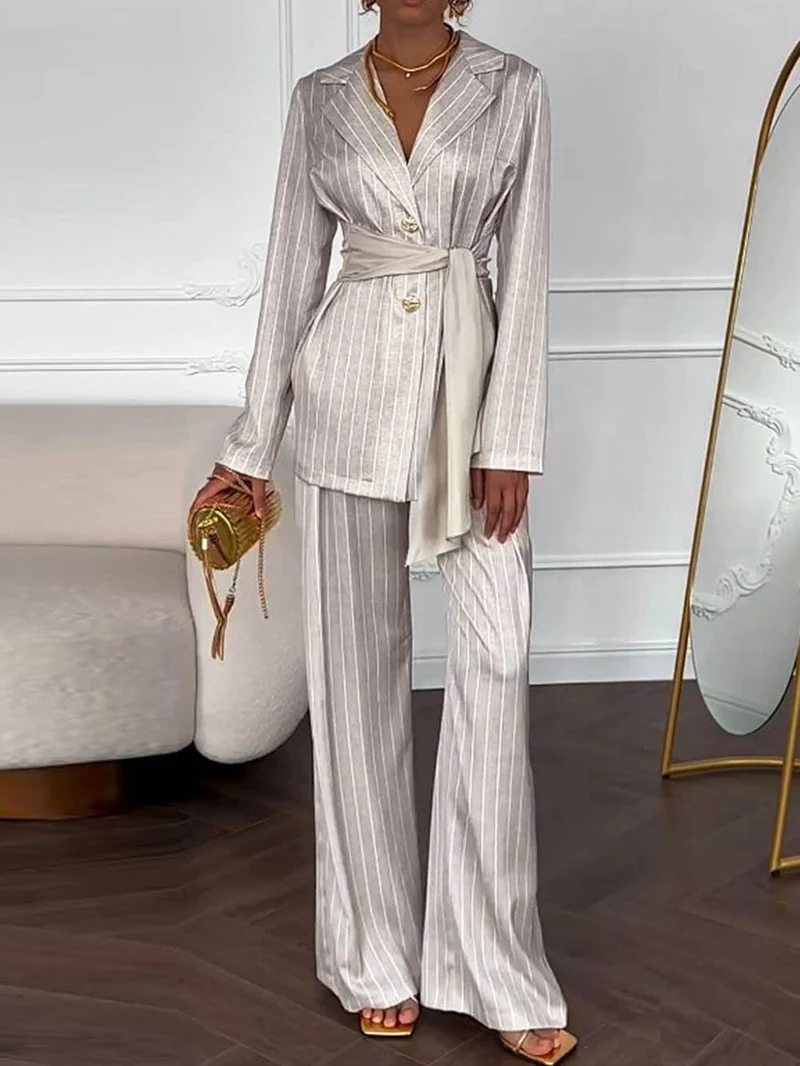 Exquisite Striped Print High-Waist Straight Pants