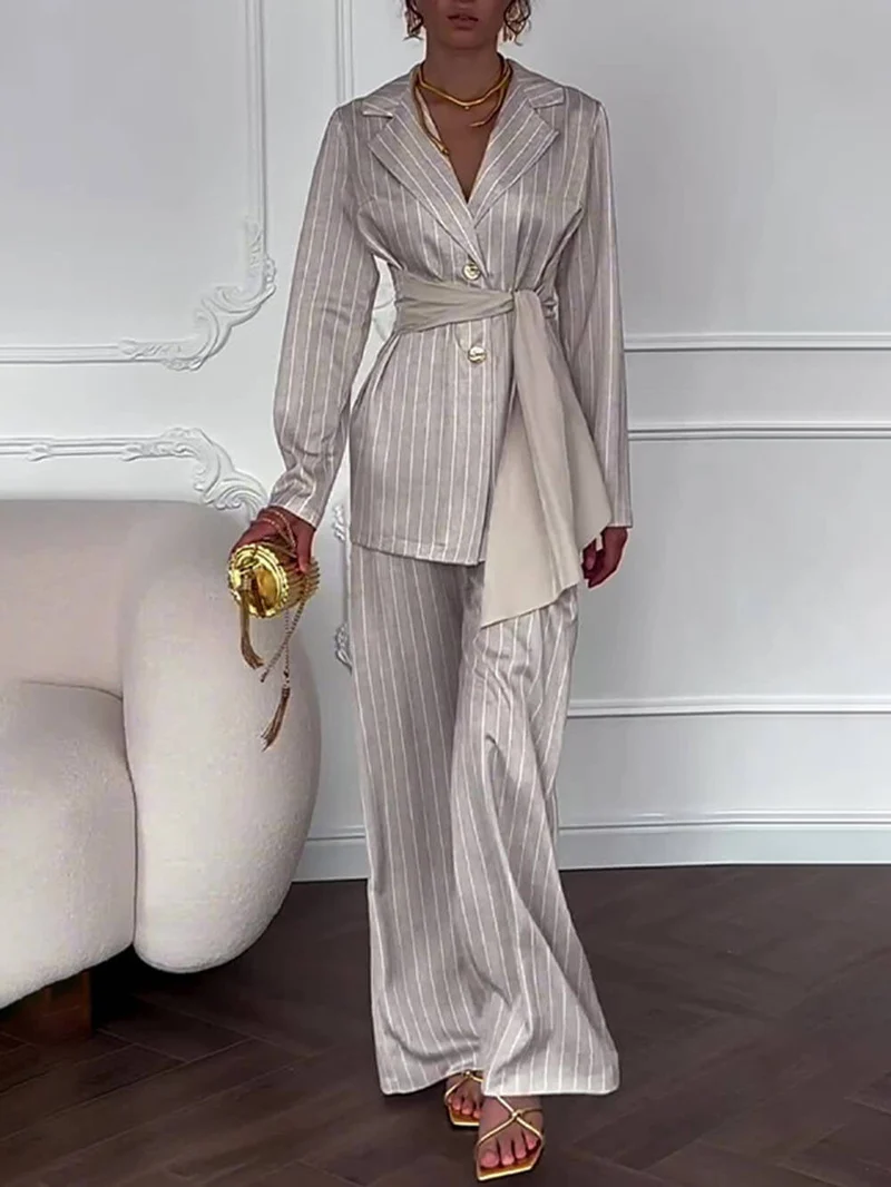 Exquisite Striped Print High-Waist Straight Pants